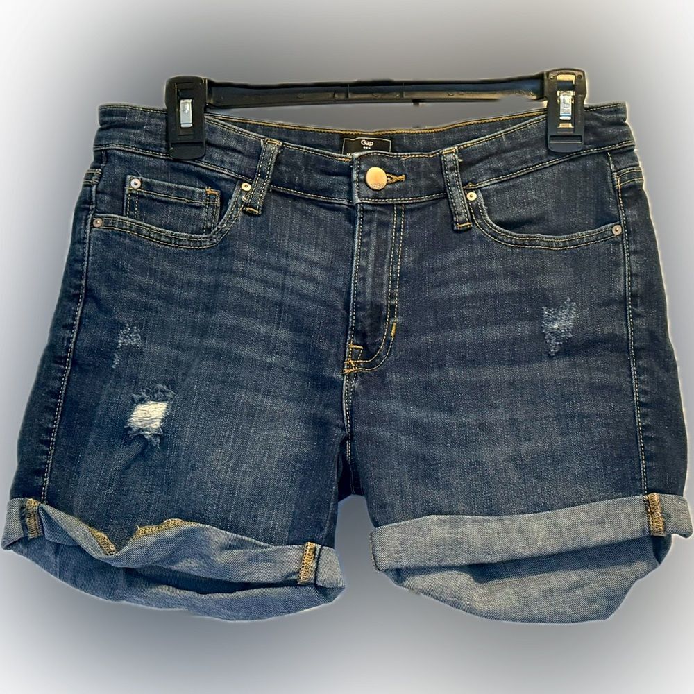 Timeless! Gap denim “Sexy Boyfriend shorts!”